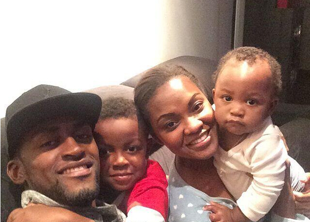 恒大新标王生活照 家庭幸福晒百万豪车