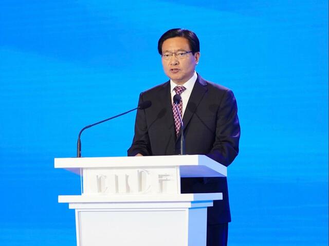 无锡市委书记黄钦致辞