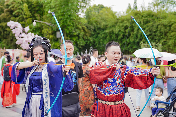 成都市总工会单身职工汉风主题活动在浣花溪公园举行_fororder_活动现场--供图--成都市总工会-(3)