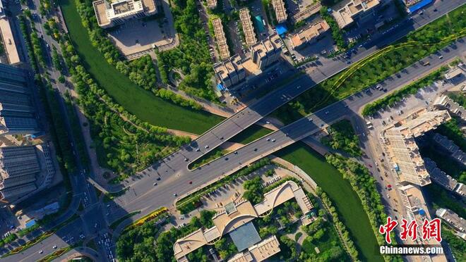 Lihat Korla dari Udara_fororder_xj3