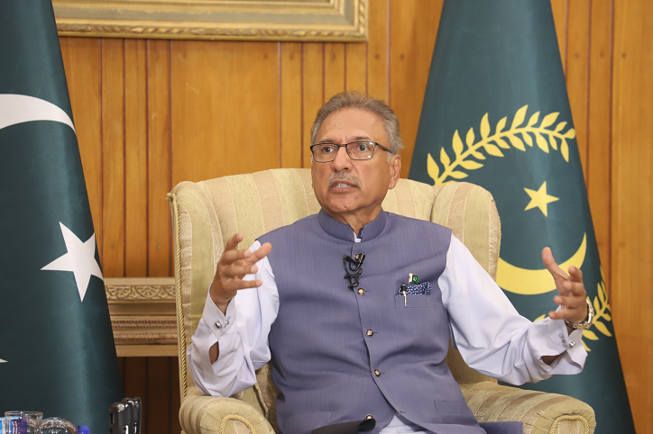 巴基斯坦总统阿尔维中巴建交70年两国互相学习共同成长