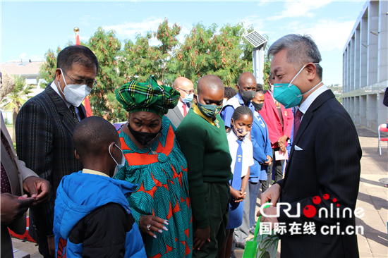 中国驻纳米比亚大使张益明：促进中纳合作 讲好“中国故事”_fororder___172.100.100.3_temp_16_1_16_1_1_11a7108b-4d1e-4d12-bb76-7f96422cc724.JPG