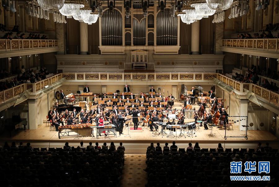 “中国故事·大地之歌”交响音乐会在柏林上演