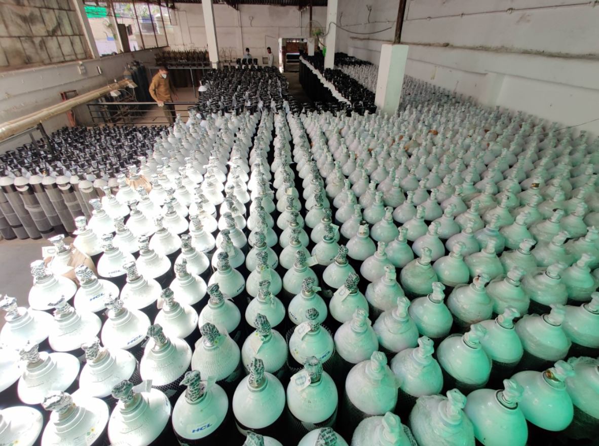 印媒：德里政府从中国进口了6000个氧气瓶，为第三波疫情做准备