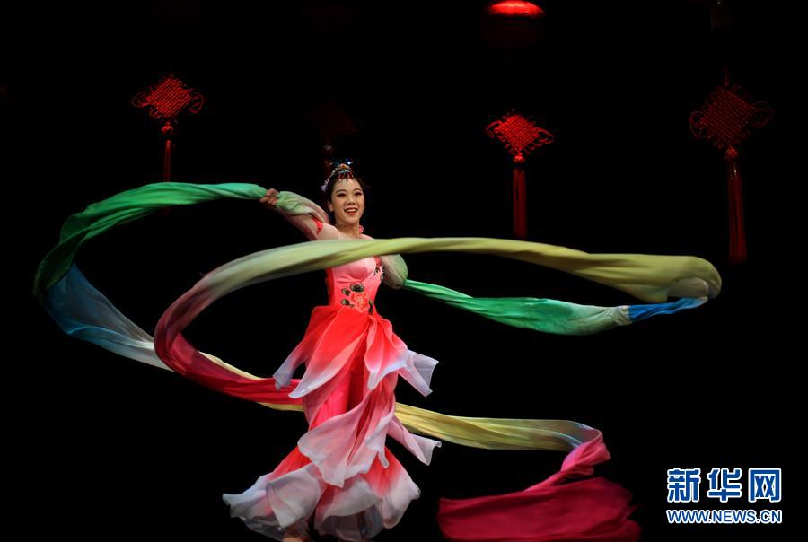 中国艺术团在安曼演出 庆祝中约建交40周年
