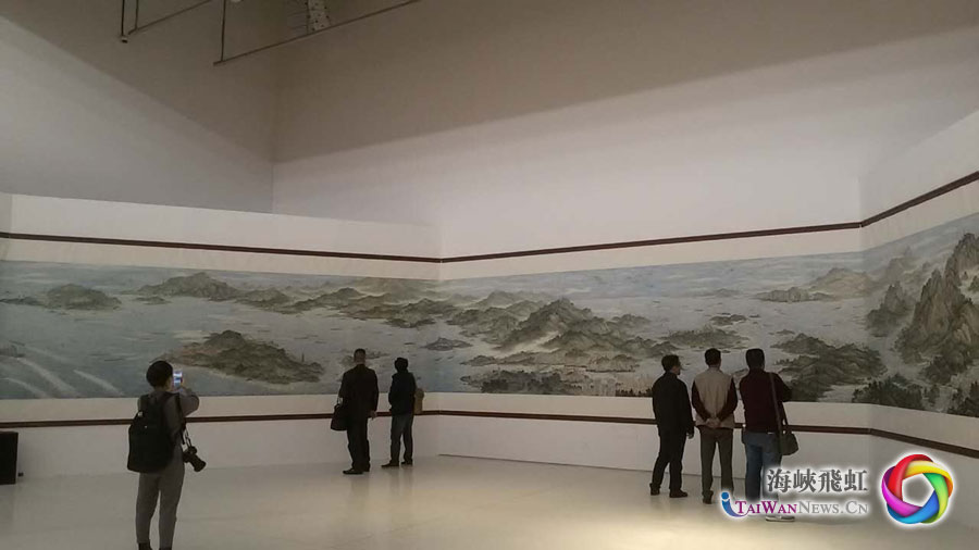 《万里海疆图》描绘了中国万里海疆壮丽秀美、和平发展、生机勃发的宏大场面。