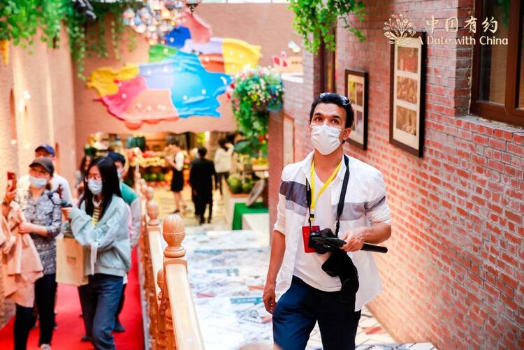 ซินเจียงในสายตาผู้สื่อข่าวชาวต่างชาติ_fororder_突尼斯