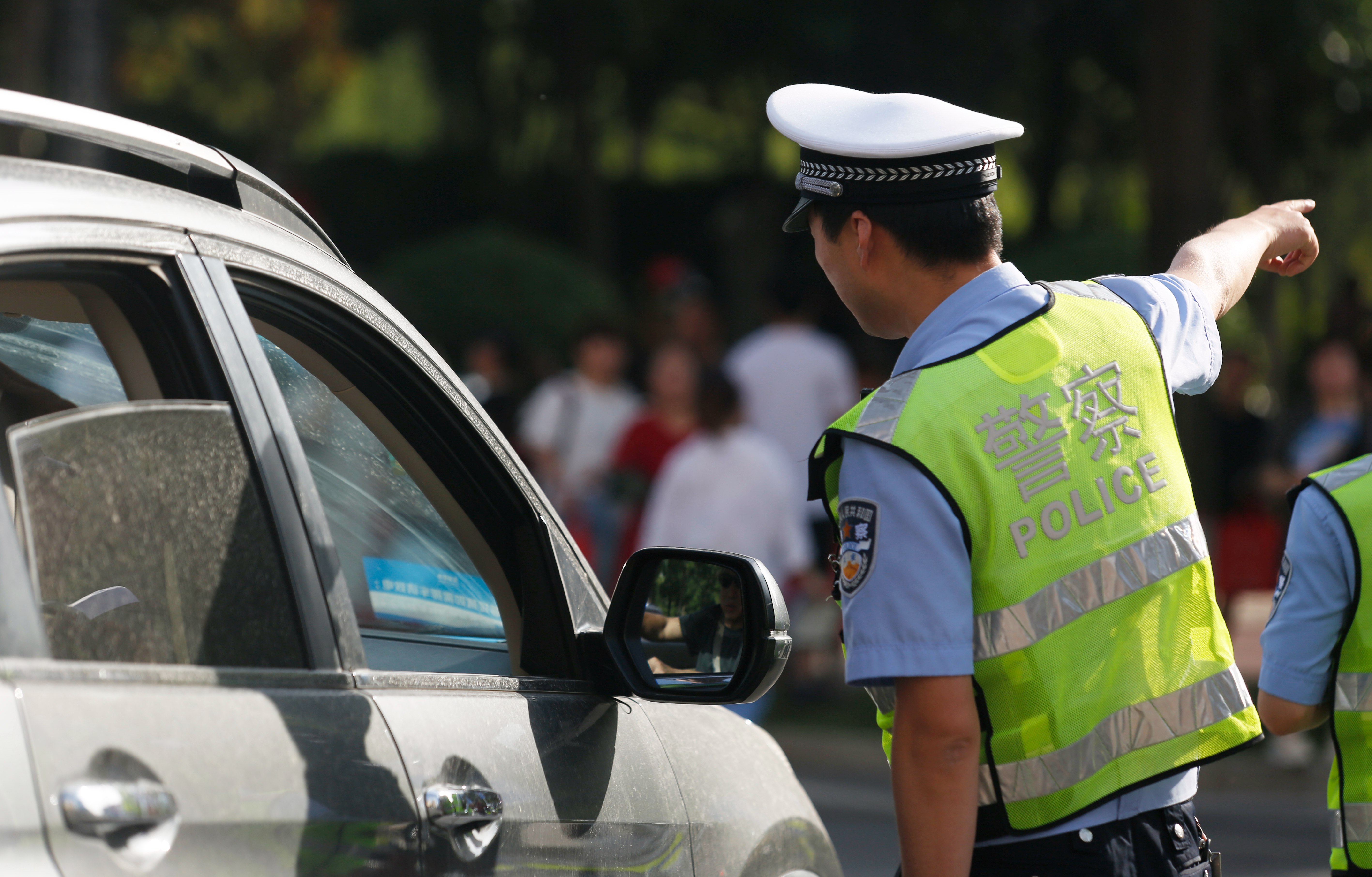 渭南交警：乘风破浪圆梦路 我们全力护航_fororder_微信图片_20210607151027