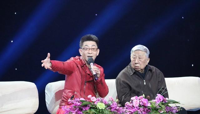 众星缅怀阎肃 六小龄童：这是艺坛的巨大损失