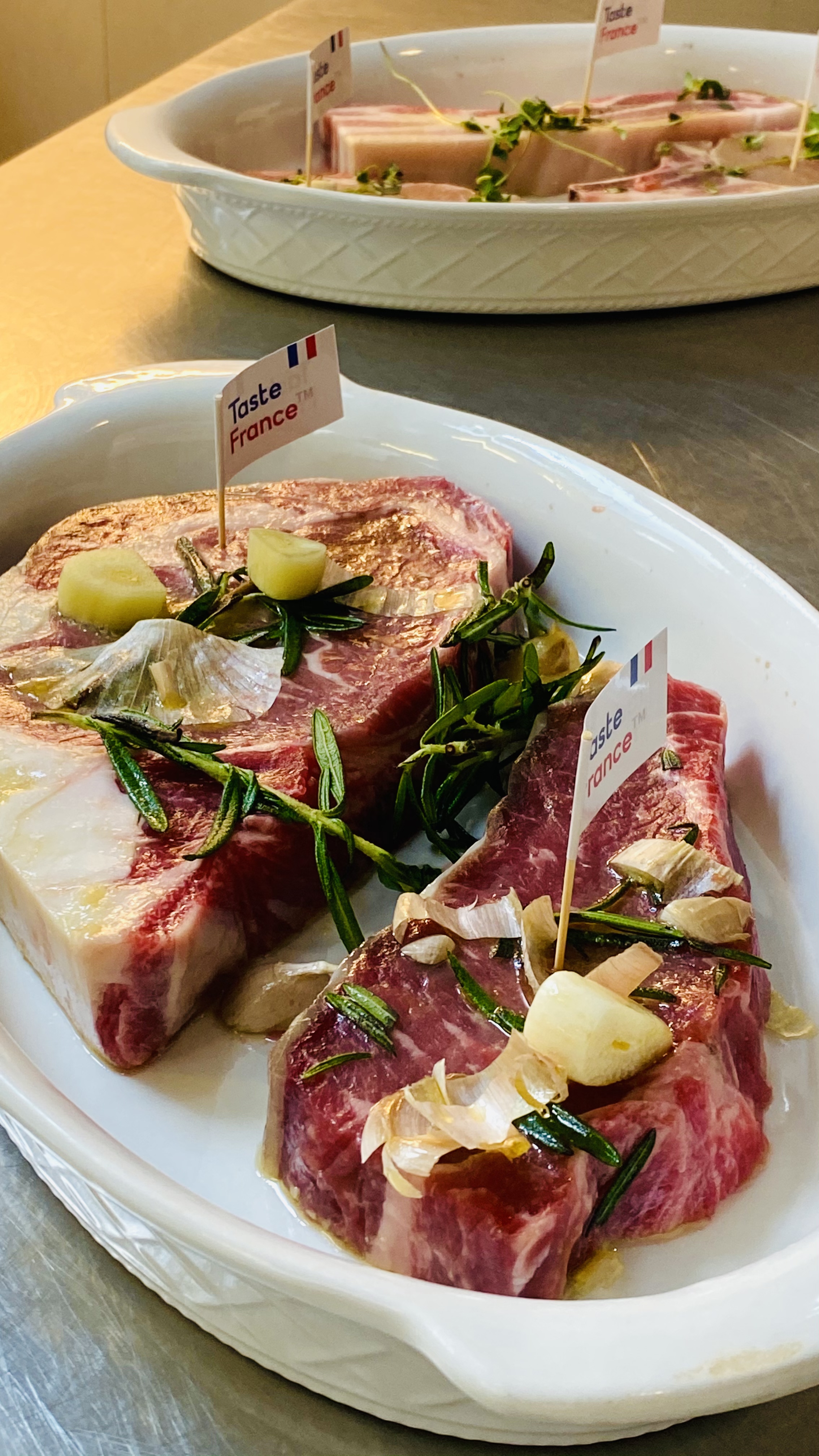 向中国消费者提供最好的法国产品 “无肉不欢“法国肉类媒体品鉴午宴为你甄选好滋味_fororder_WechatIMG36