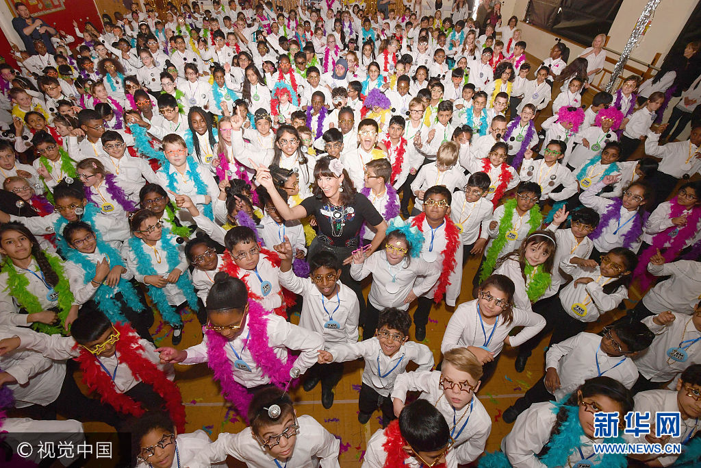英國314名小學生狂歡跳迪斯可 刷新吉尼斯世界紀錄