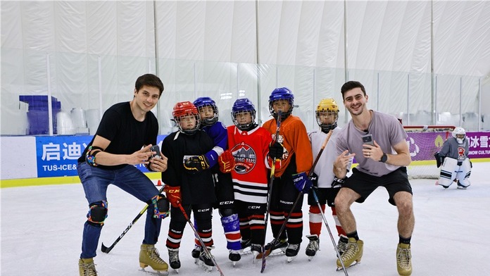 高标准建设“双奥之城” 外籍大V盛赞低碳冬奥的“北京方案”