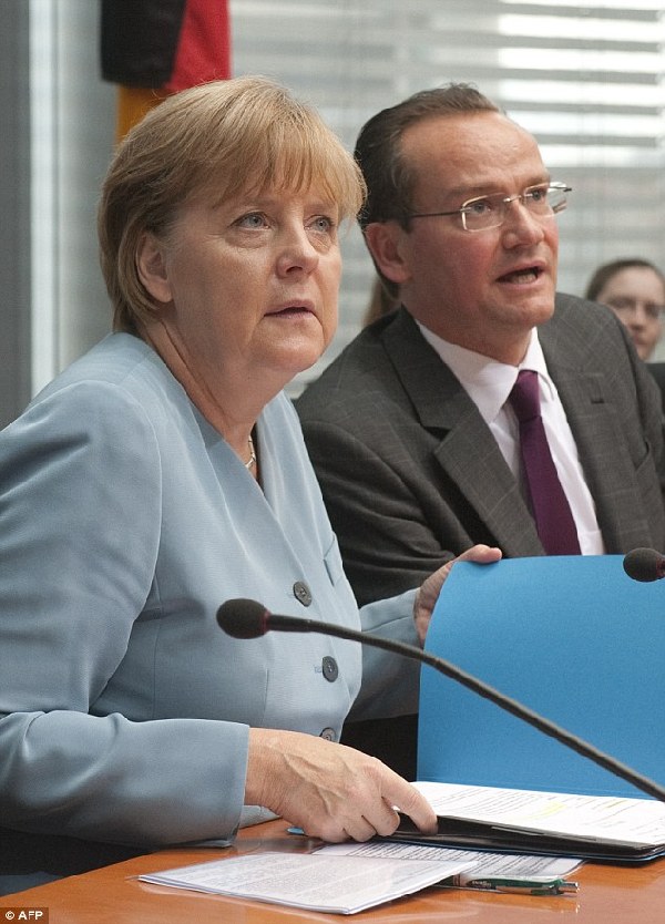 德總理心腹威脅英國如若“退歐”將無法獨自存活