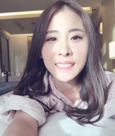 张碧晨否认不雅视频传闻：像个魔鬼让我寒心