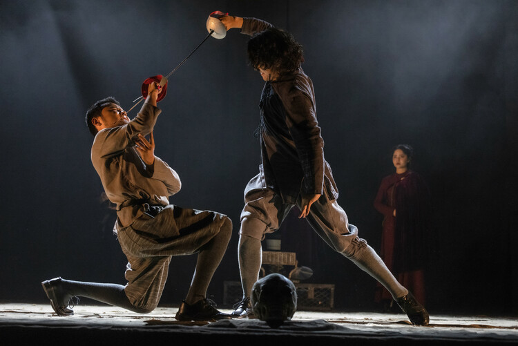 藏族大学生与《哈姆雷特》擦出别样火花_fororder_5B4A4568