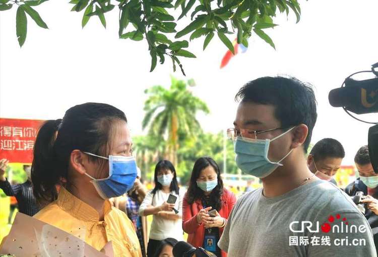 （加急）“终于吃到家里的味道” 广西第七批援湖北省抗疫医疗队结束集中休整