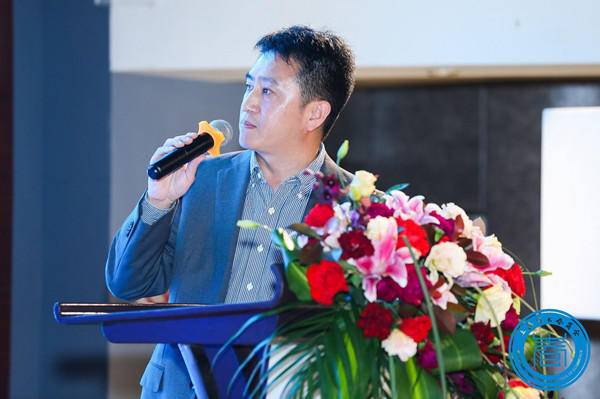 无水零排放智能生物马桶实现新的“厕所革命”