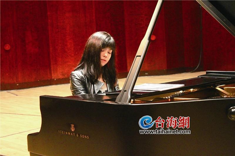 16年后再赴台 大陆青年钢琴家陈萨开了大师班