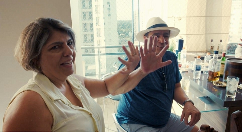 巴西“六指家族”迎小生命继承六指遗传