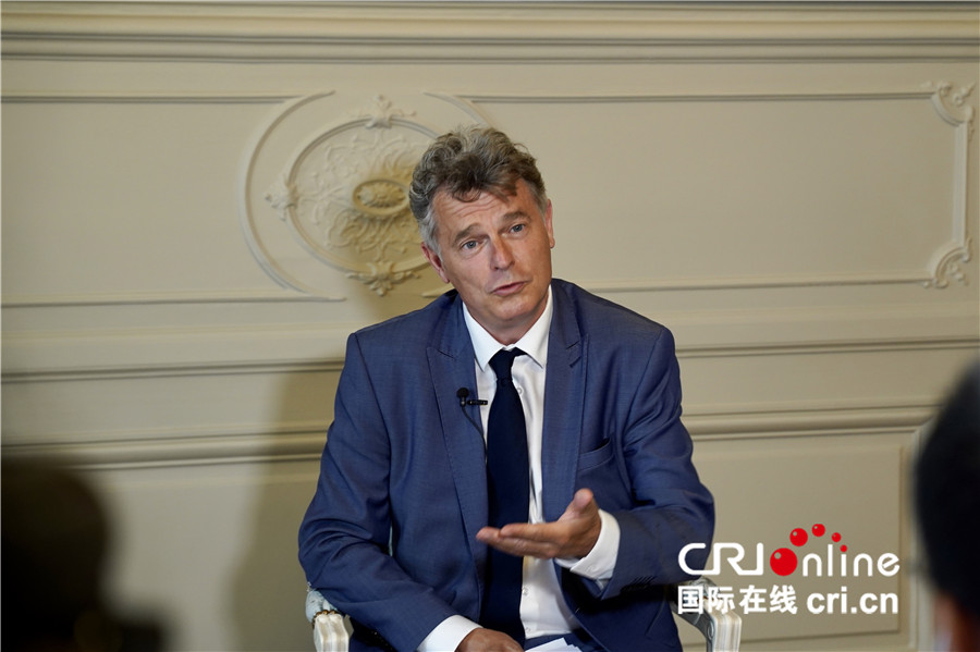 法国共产党全国书记:中国取得的成就令人钦佩 愿与中国共产党加强合作
