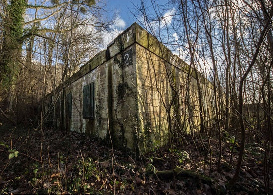 七十年前神秘地堡