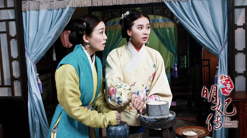 《女医明妃传》刘诗诗学霸少女上线 表情包走心