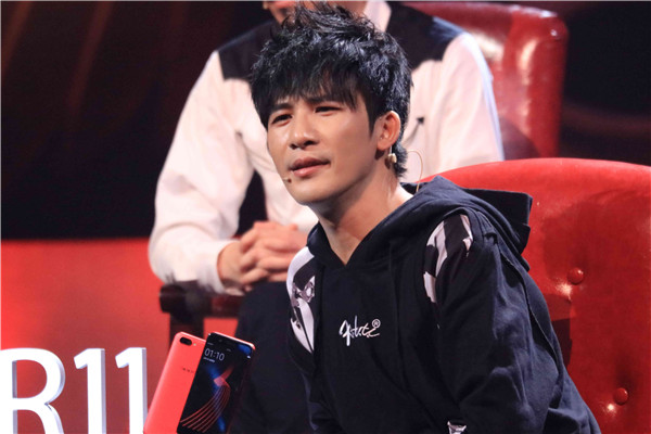 蒙面大变身!苏慧伦玩搞怪 刘维告别"综艺咖"