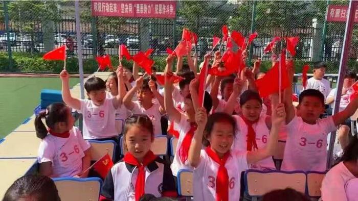 [청취자 내신] 꿈과 희망을 위해 도전 하는 꽃봉오리들_fororder_webwxgetmsgimg (4)