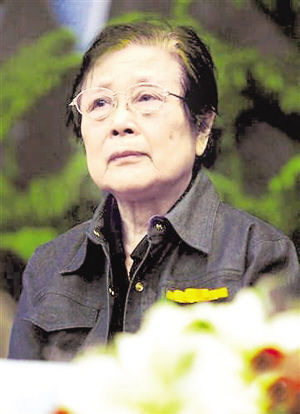 谢晋夫人徐大雯今日凌晨逝世 享年90岁