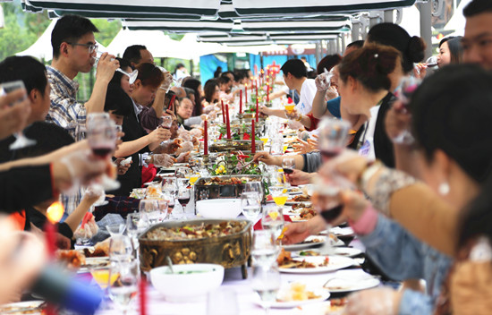 【社會民生】第二屆紅酒小鎮·紅酒文化節在重慶涪陵舉行
