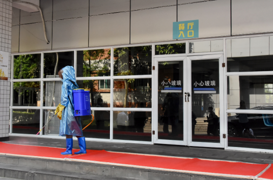 【重庆两江新区党工委宣传部供稿】160名开学复课督导员全力投入 重庆两江新区周密细致筹备开学复课