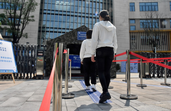 【重庆两江新区党工委宣传部供稿】160名开学复课督导员全力投入 重庆两江新区周密细致筹备开学复课