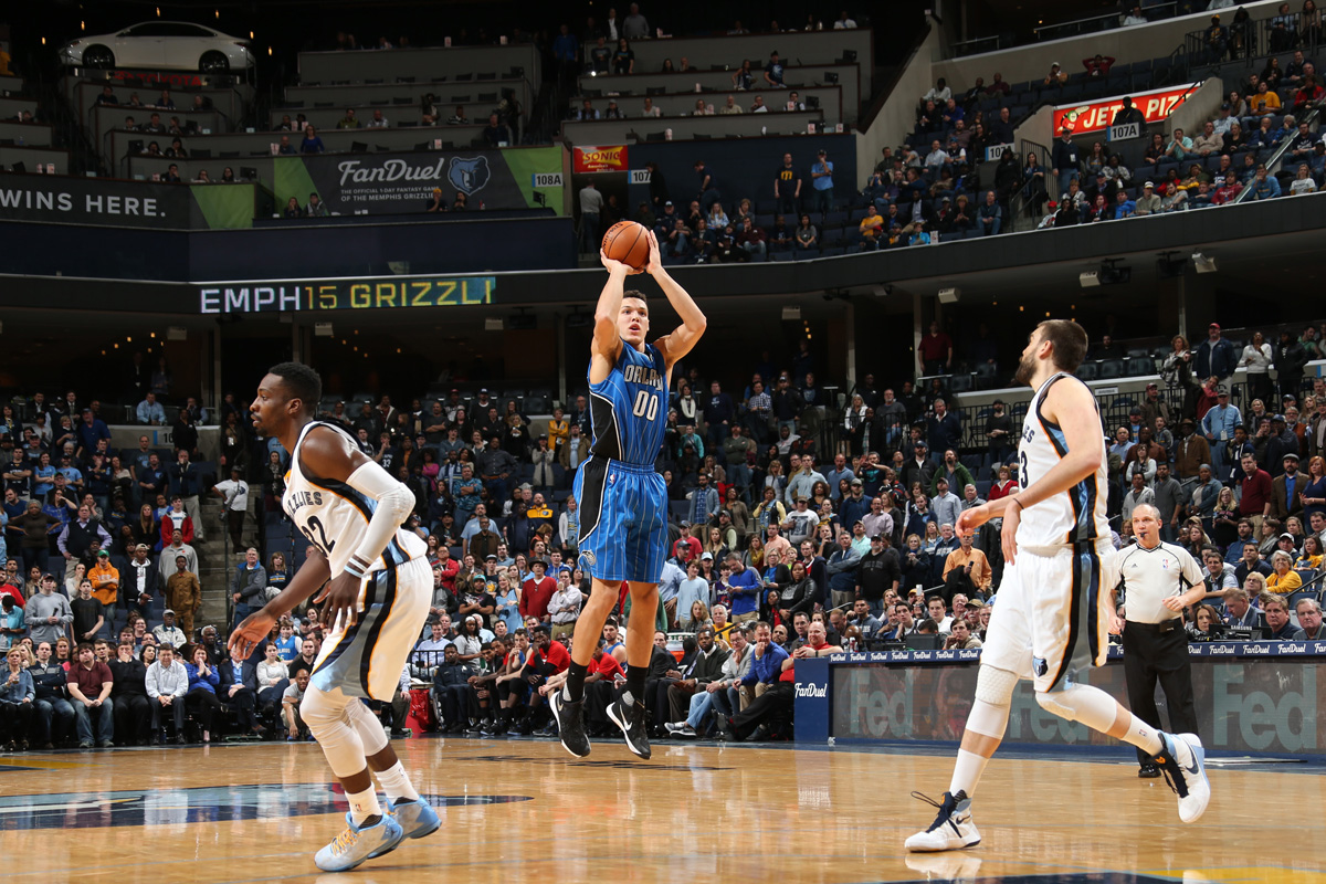 阿隆-戈登的烦恼:樱木遇到魔鬼安西会怎样?