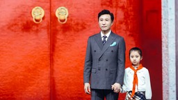 王洛勇倾情讲述红色故事 4K电视节目《红棉树下》在京录制