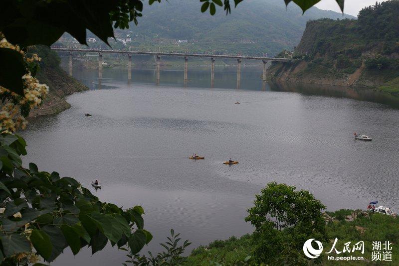 湖北竹溪：700余職業釣手齊聚楠木湖競技