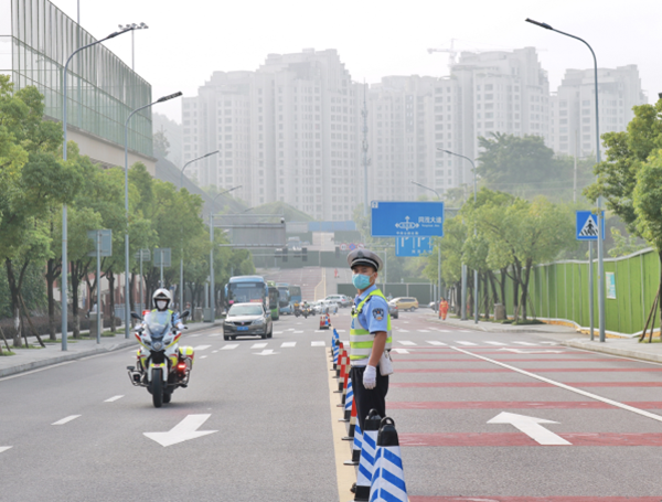 【原创】重庆市渝北区警方多举措护航2021高考_fororder_图片1