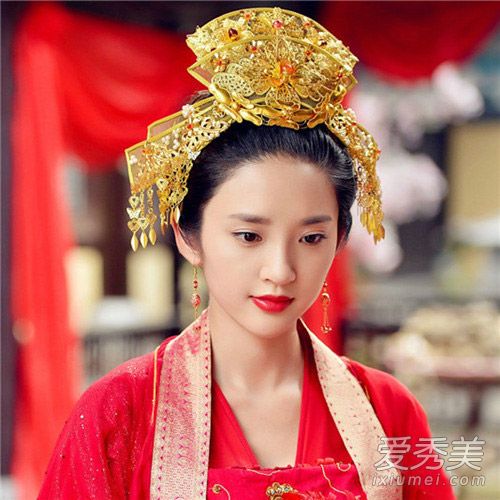 新晋“狐妖”扎堆剪短发 杨幂娜扎陈瑶谁最美？