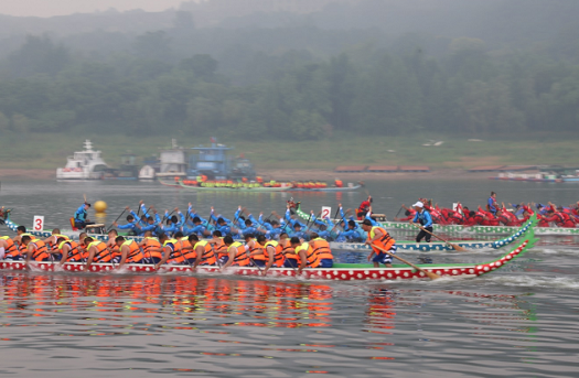 【原创】重庆市第二届龙舟公开赛在长寿湖举行_fororder_微信图片_20210609154749