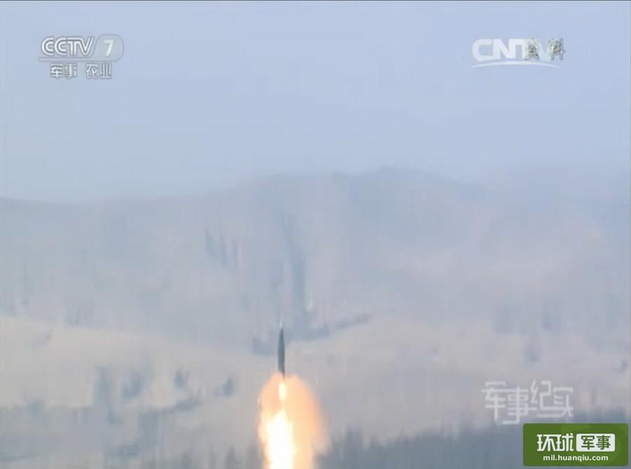 火箭军东风31导弹发射画面首次曝光(组图)