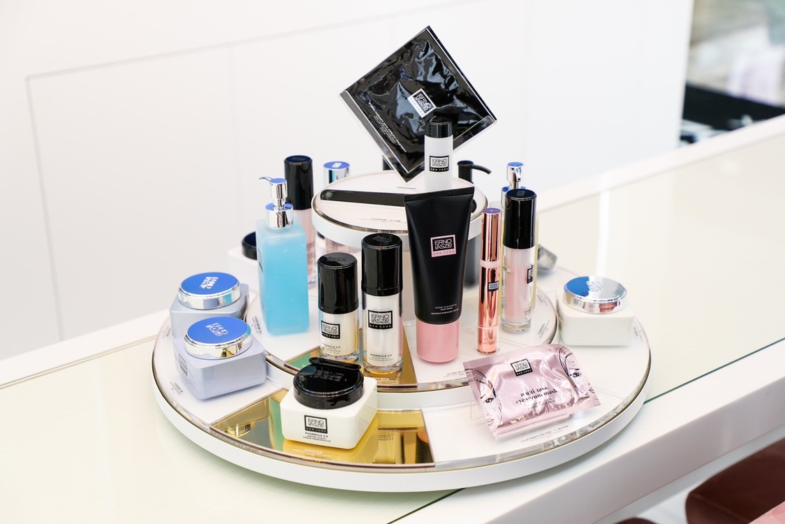 银泰新零售新体验 618前夕银泰百货正式上线“上门退货”服务_fororder_3