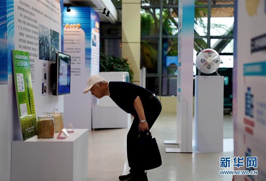 上海：科创成果展丰富多彩