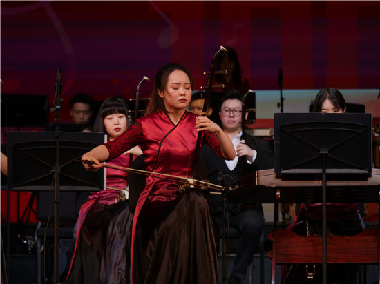 “心中的歌”慶祝中國共産黨建黨百年民族音樂會上演_fororder_圖片7