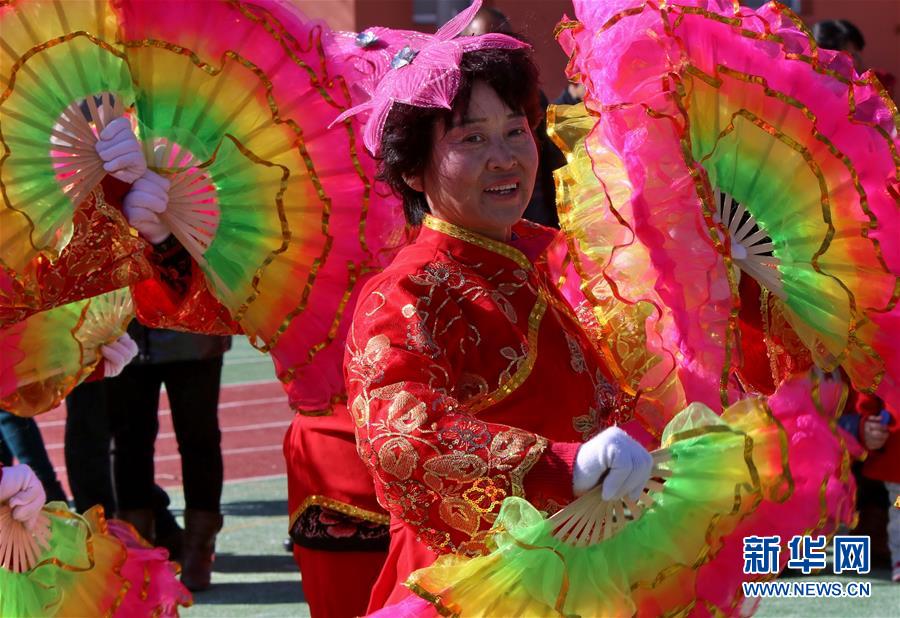 各地豐富多彩活動迎接元宵節