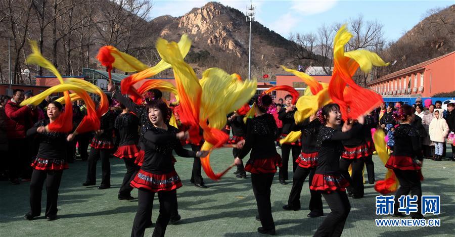 各地豐富多彩活動迎接元宵節