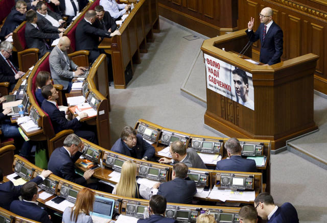 “发型伴我去战斗” 季莫申科回来了（图）