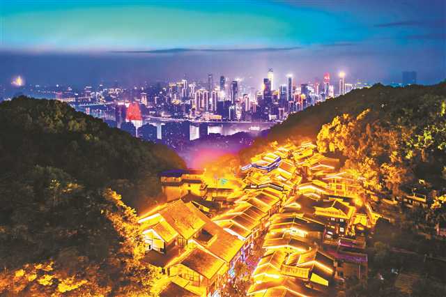 重庆：千年黄桷垭 一道通古今