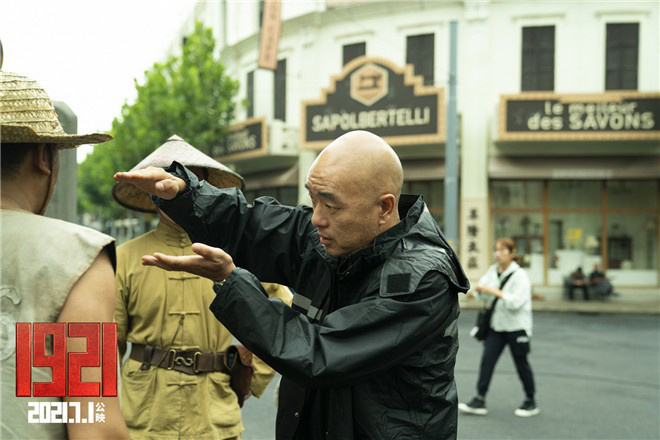 黄建新导演努力探寻1921年共产党人们矢志救国的"心灵源动力",为此,他