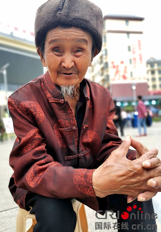 六盘水市水城区新业社区以为民办实事助推党史学习教育开展