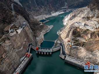 世界7位の烏東徳水力発電所がフル稼働