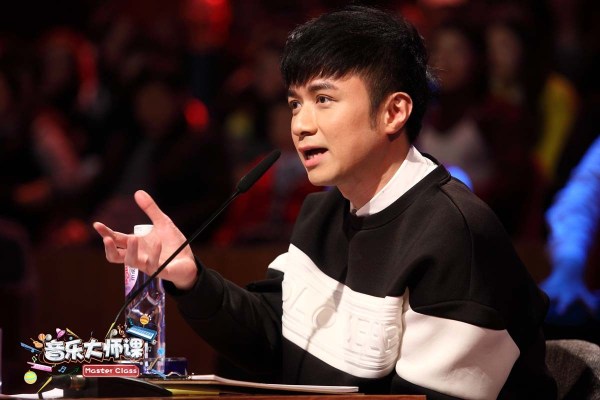 《音乐大师课》成学校教材 展传承之美